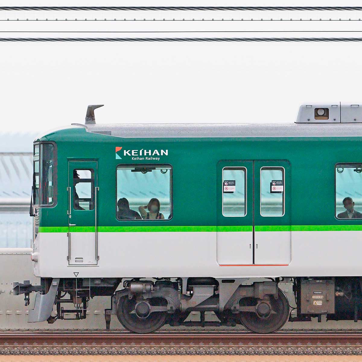 京阪7000系7000形（Mc）｜RailFile.jp｜鉄道車両サイドビューの図鑑