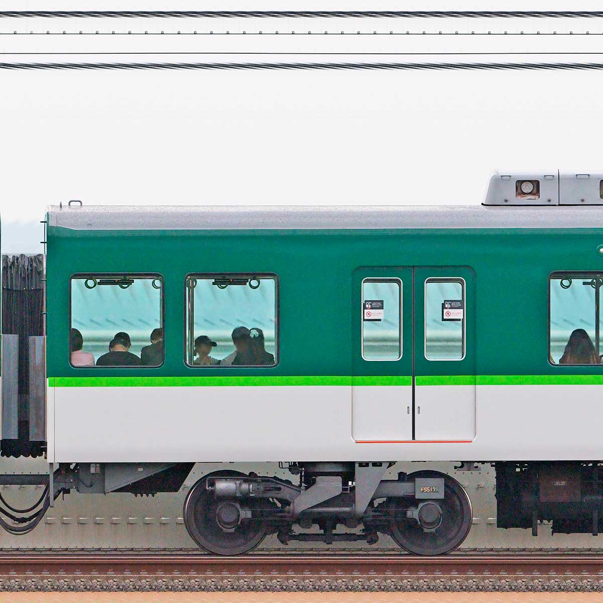 ogp_kh_c7602a_9124z.jpg