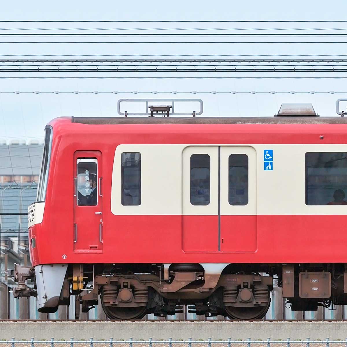 京急電鉄 新1000形(2次車)デハ1025の側面写真|RailFile.jp 京急電鉄 新1000形(2次車)デハ1025の側面写真|RailFile.jp