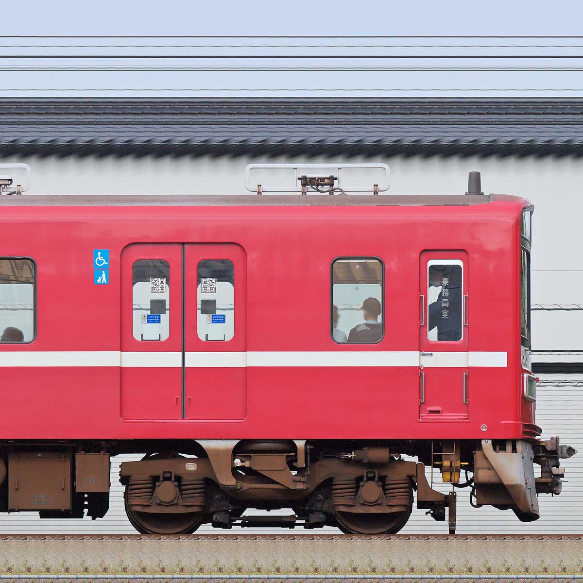 京急電鉄1500形デハ1730の側面写真｜RailFile.jp｜鉄道車両サイド