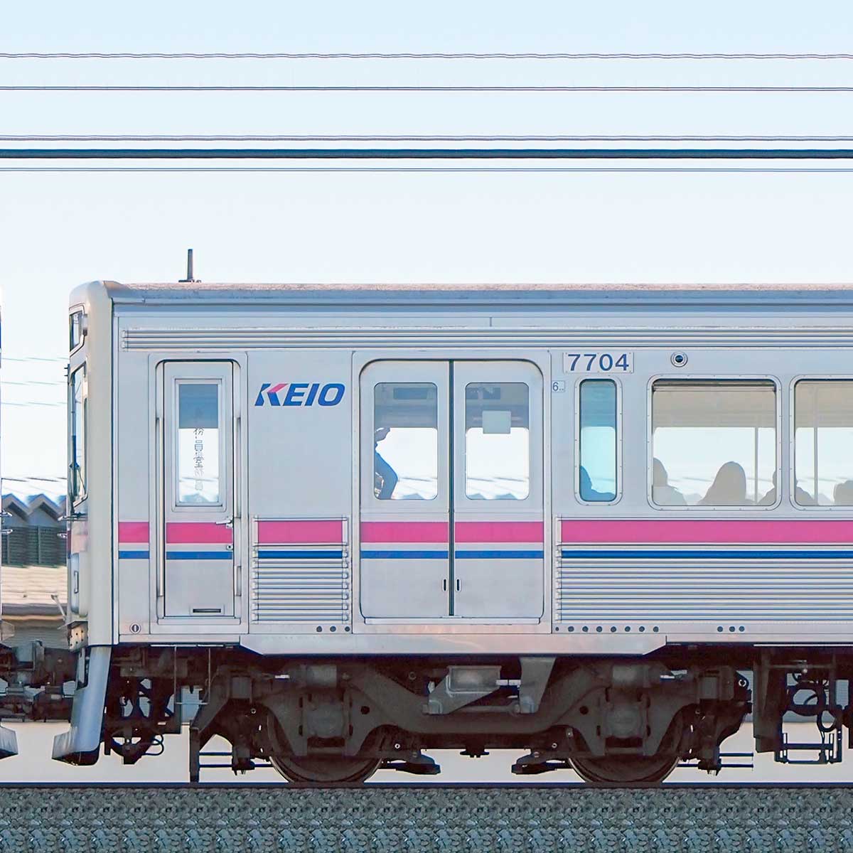 京王7000系クハ7704の側面写真｜RailFile.jp｜鉄道車両サイドビューの図鑑