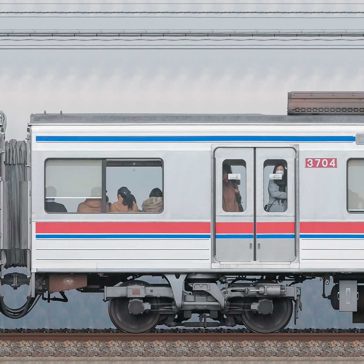 京成3700形（1次車）3704の側面写真｜RailFile.jp｜鉄道車両サイド