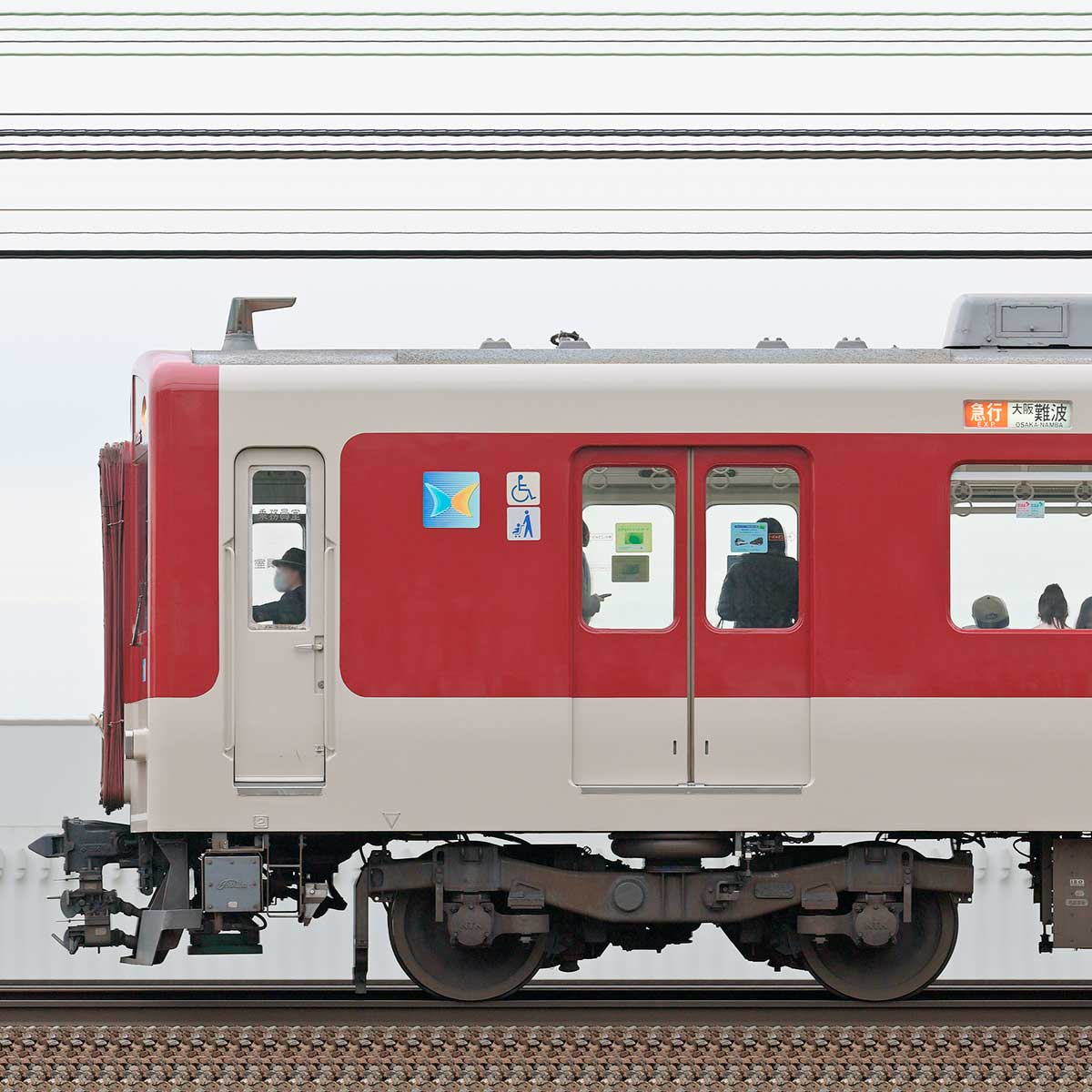 近鉄1026系モ1026の側面写真｜RailFile.jp｜鉄道車両サイドビューの図鑑