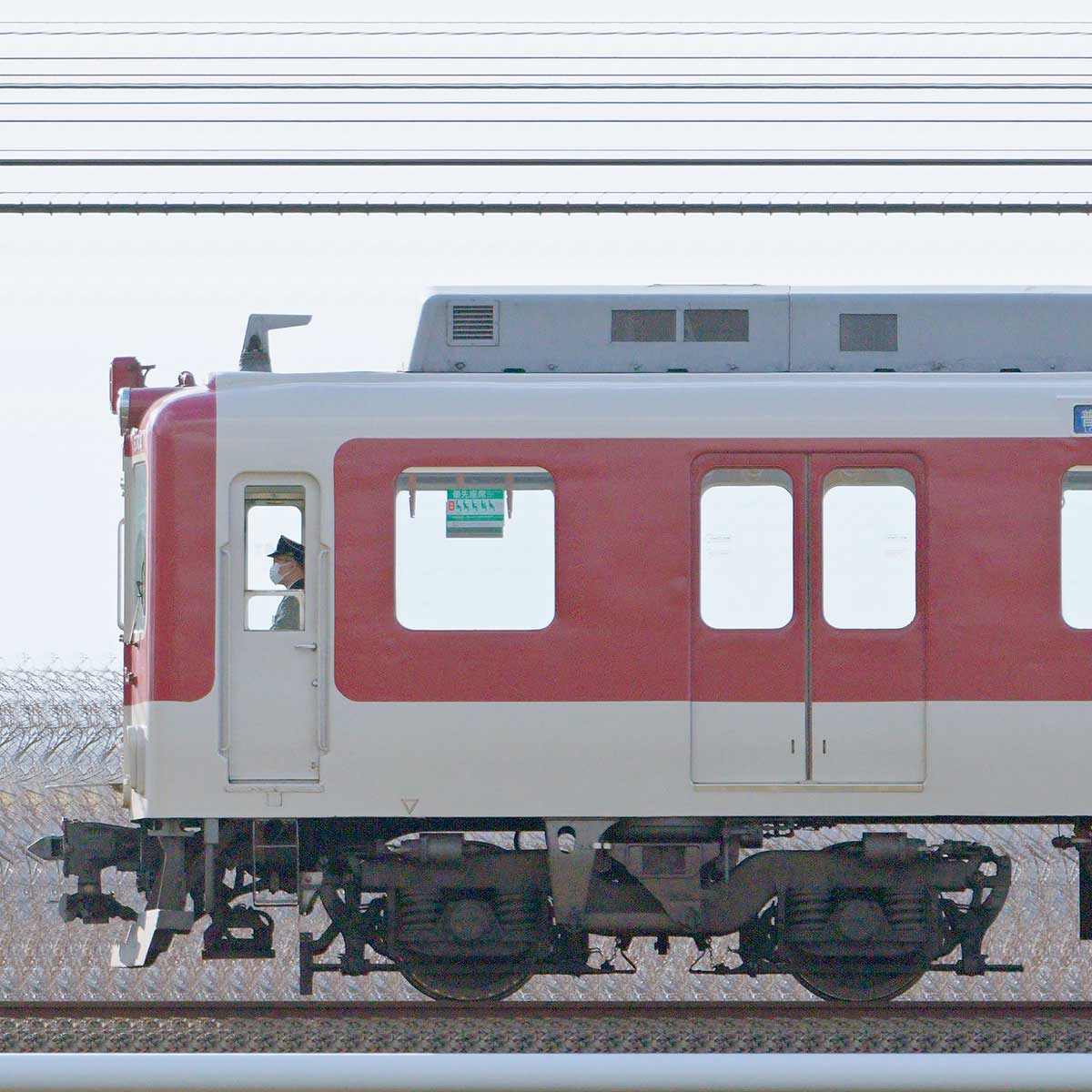 ogp_kt_c8304b_4692z.jpg