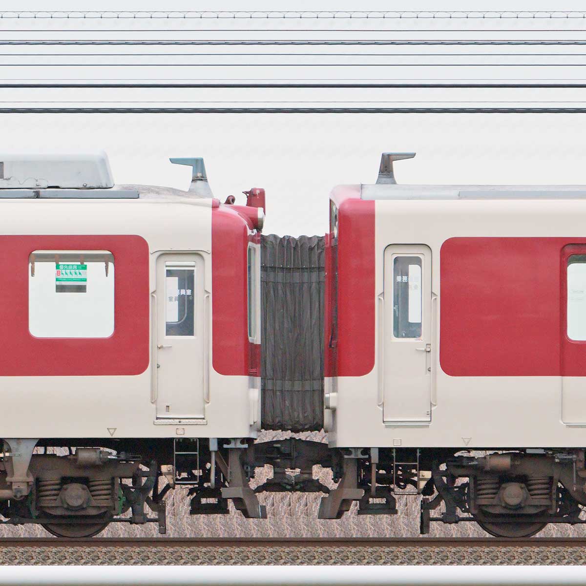 近鉄8600系X71・8621編成＋1249系VE49・1249編成（山側