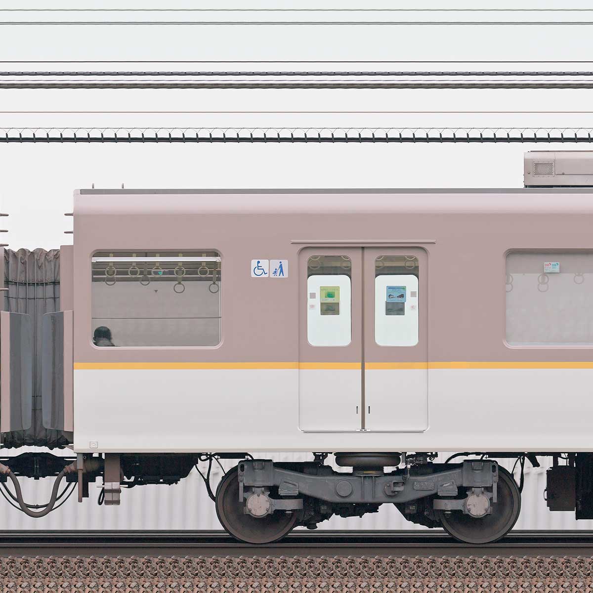 近鉄9820系モ9821の側面写真｜RailFile.jp｜鉄道車両サイドビューの図鑑