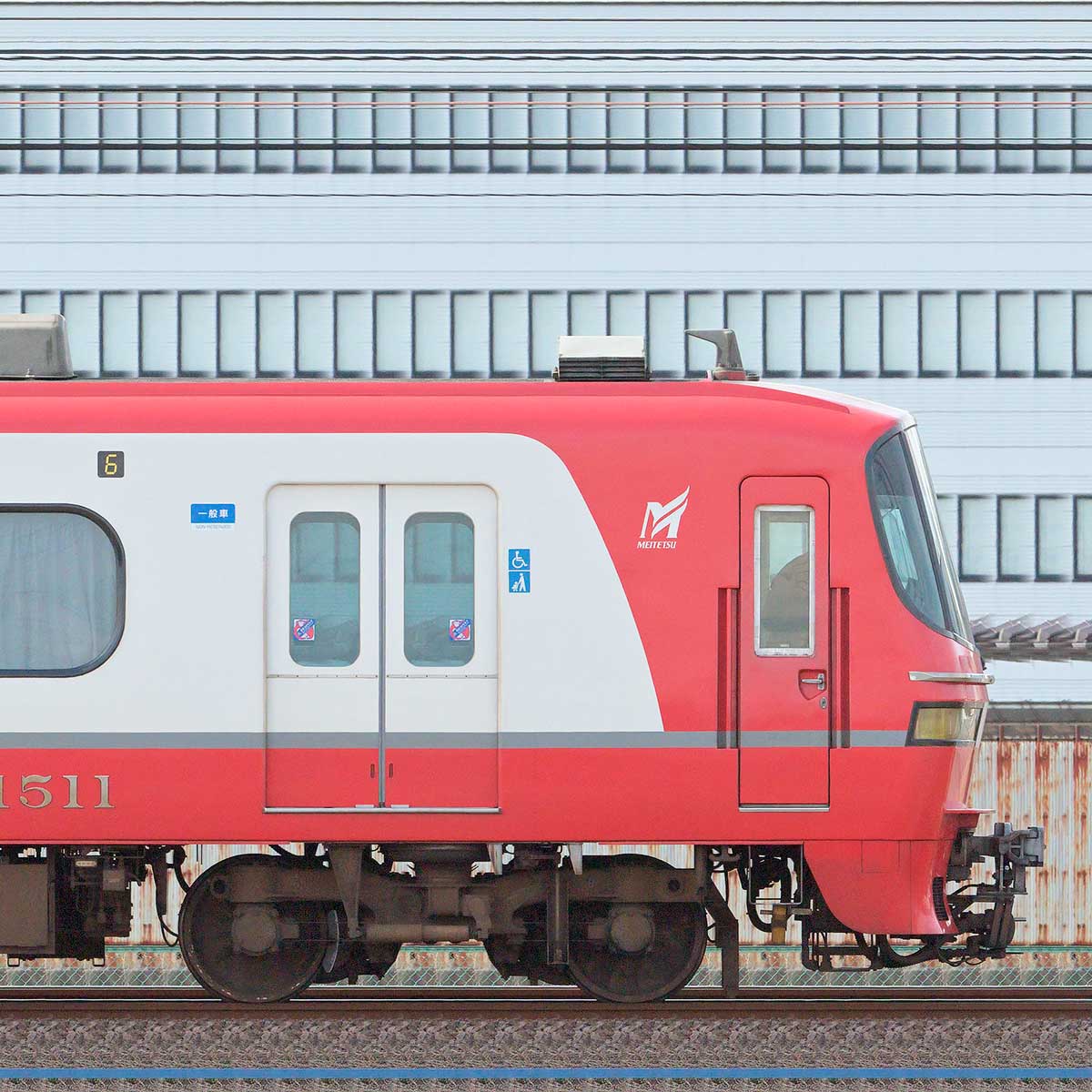 名鉄1200系「パノラマsuper」（2次車）モ1511（リニューアル車）の側面