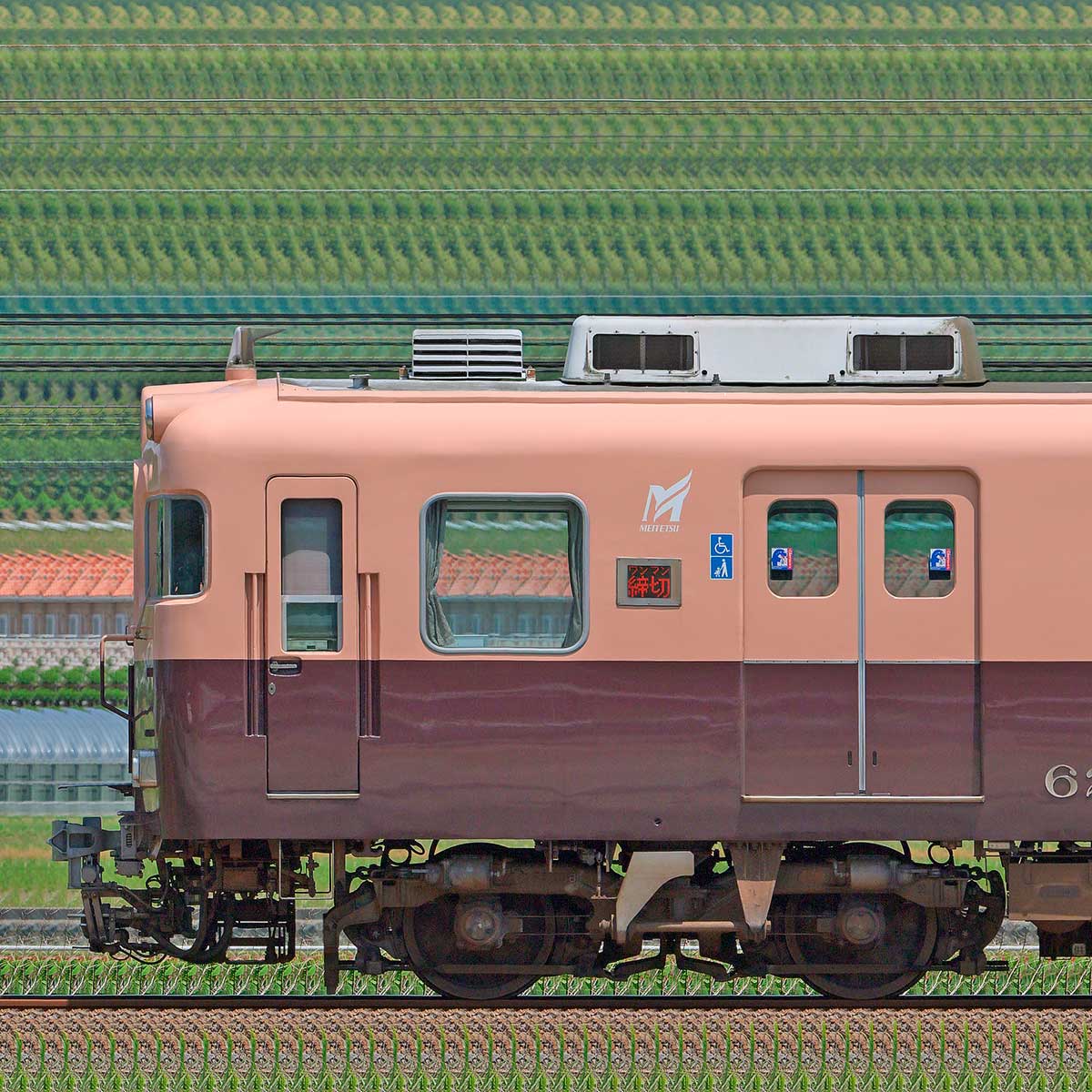 名鉄6000系（3次車）6010編成5500系復刻塗装車両（海側
