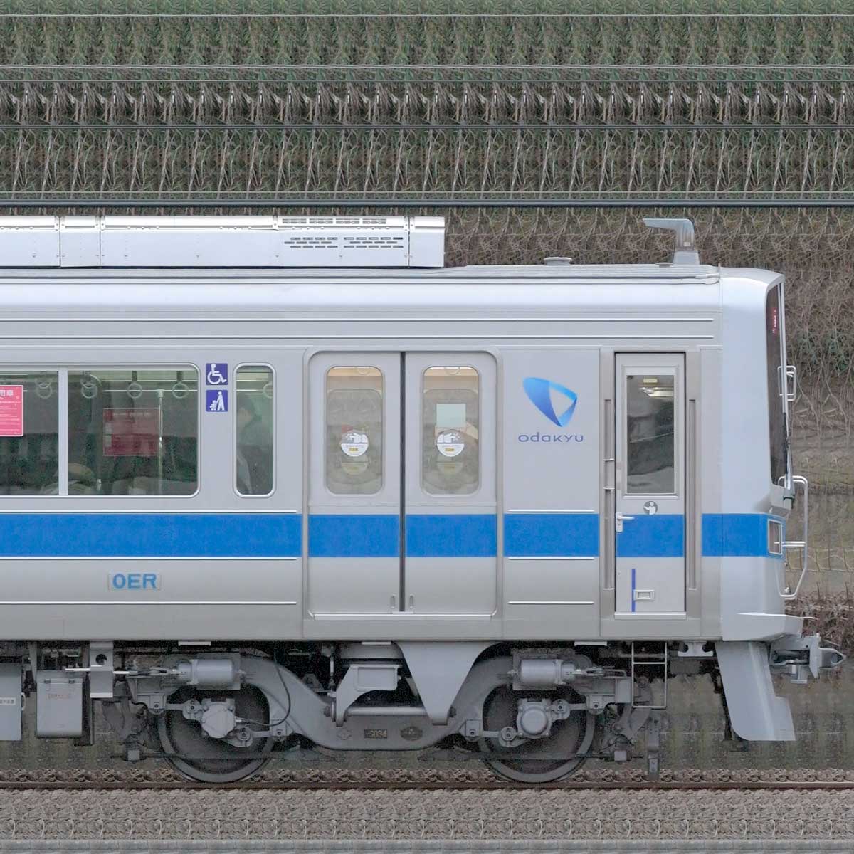 鉄道用番号プレート 1050 小田急1000形　クハ1050 小田急1000形クハ1050形（Tc2）｜RailFile.jp｜鉄道車両サイド