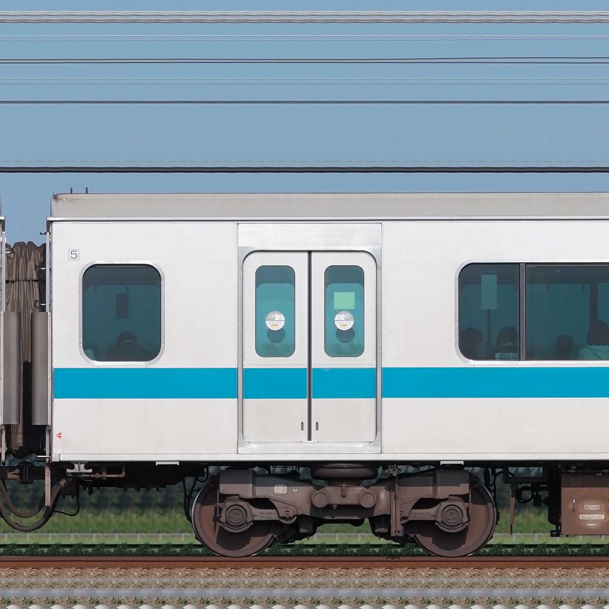 小田急3000形デハ3241の側面写真｜RailFile.jp｜鉄道車両サイド