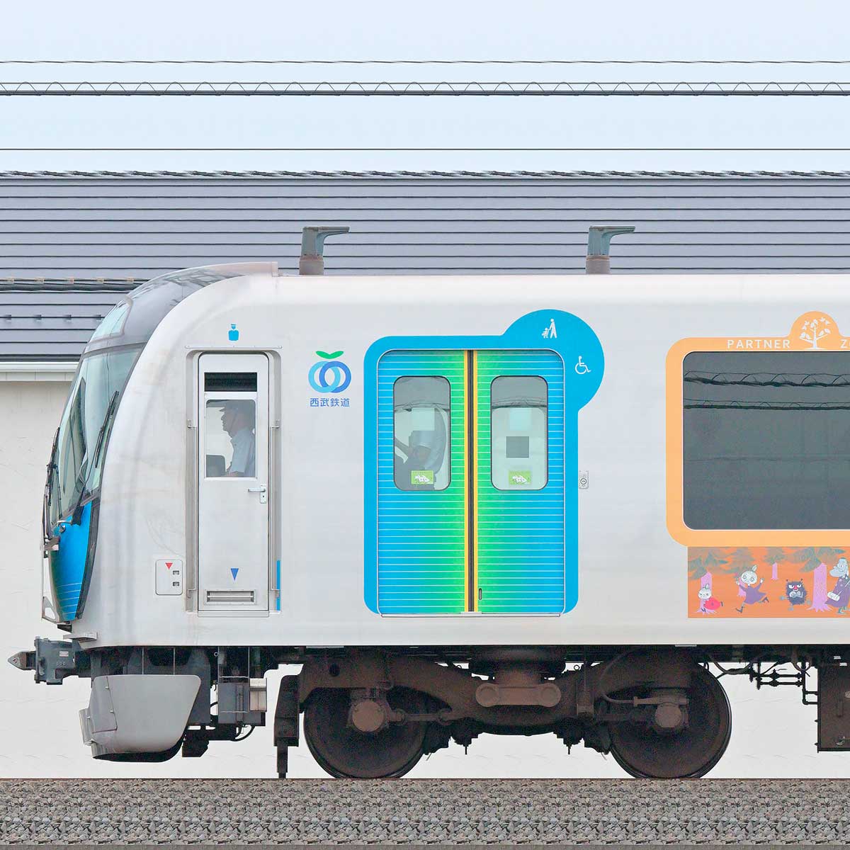 鉄道サボ      再値下げ  期間限定 東武10000型未更新車 6両編成動力付きトータルセット (6両・塗装