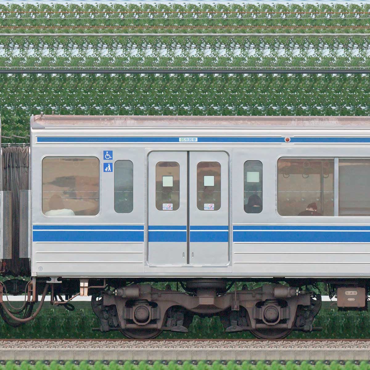 西武6000系モハ6911の側面写真｜RailFile.jp｜鉄道車両サイド 