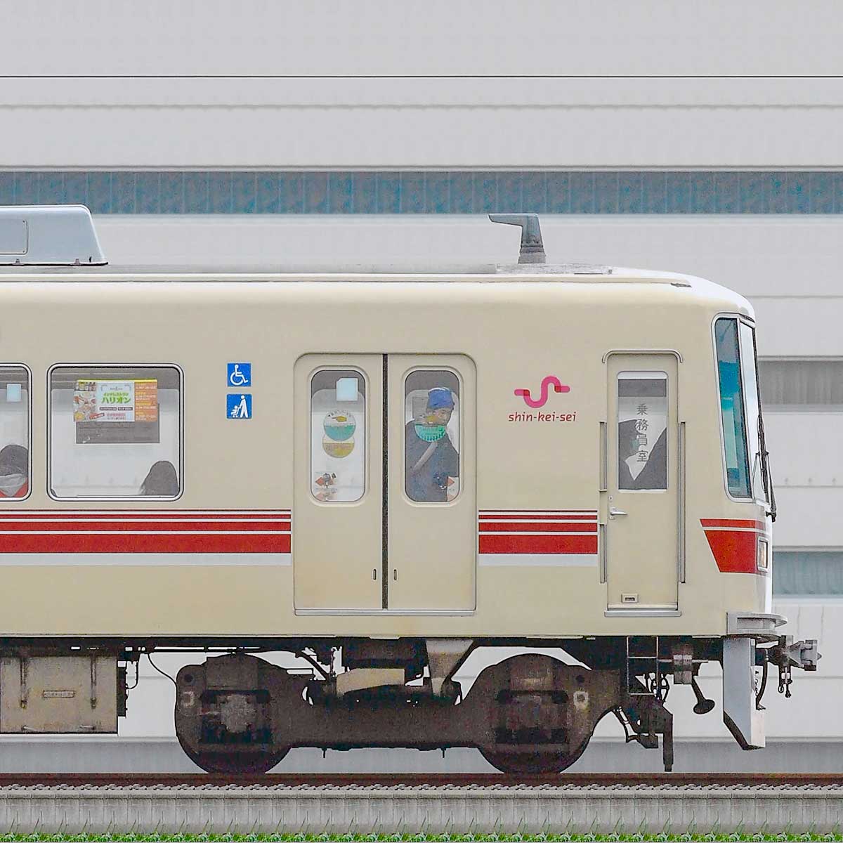 新京成8800形サハ8808-4の側面写真｜RailFile.jp｜鉄道車両