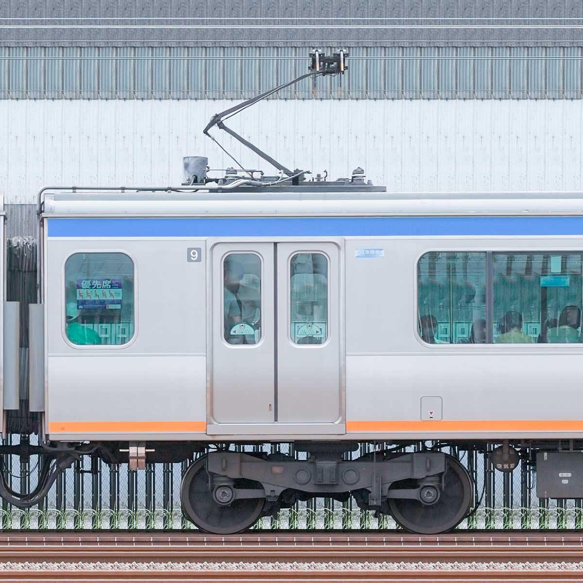 相鉄10000系モハ10104の側面写真｜RailFile.jp｜鉄道車両サイド