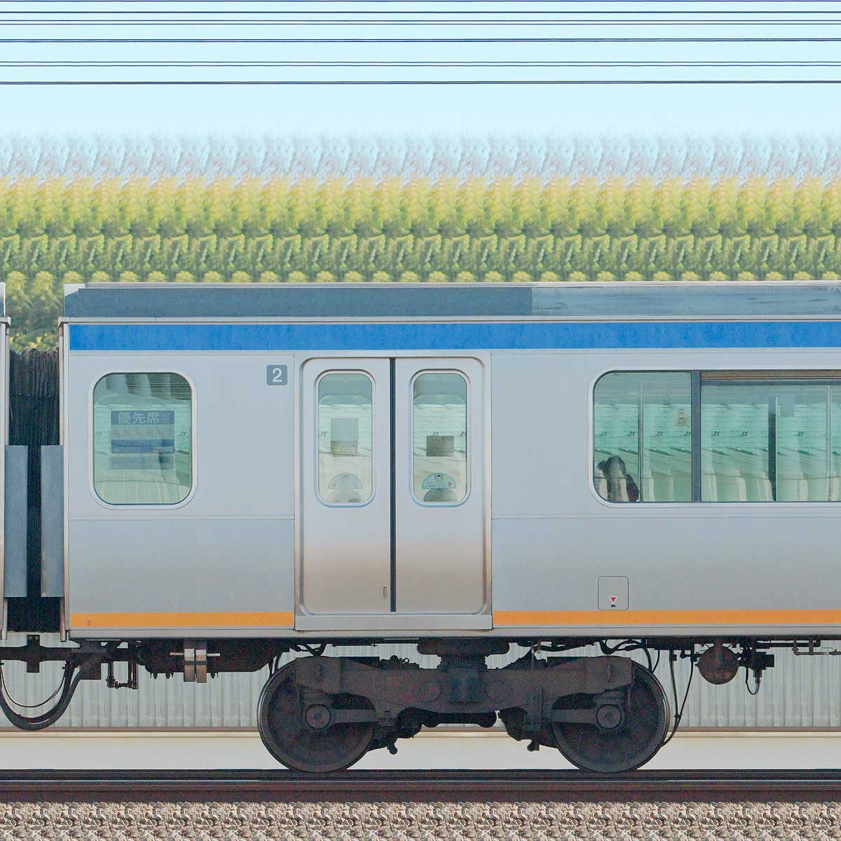 相鉄10000系モハ10203（機器更新車）の側面写真｜RailFile.jp