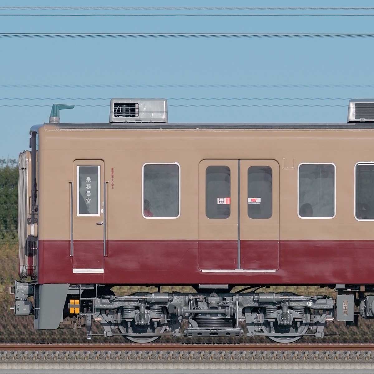東武6050型6162編成「6000系リバイバルカラー」（山側
