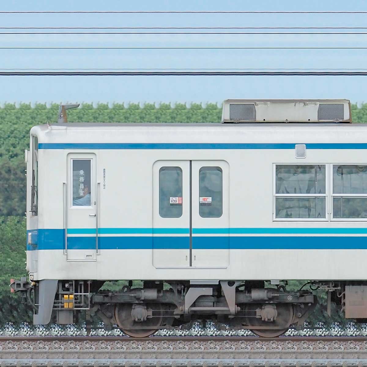 東武8000系モハ8572の側面写真｜RailFile.jp｜鉄道車両サイドビューの図鑑