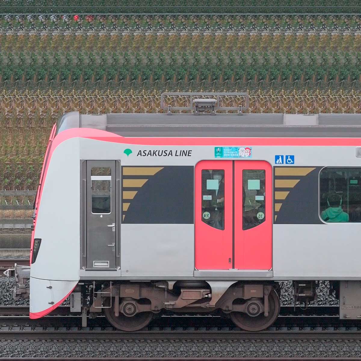 東京都交通局 浅草線 5500形5501-1の側面写真｜RailFile.jp｜鉄道車両 