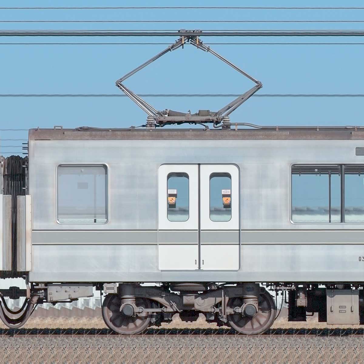 鉄道廃品】鉄道看板 東京メトロ 車両側面ロゴ 約26x26cm J2 H2435 - 鉄道