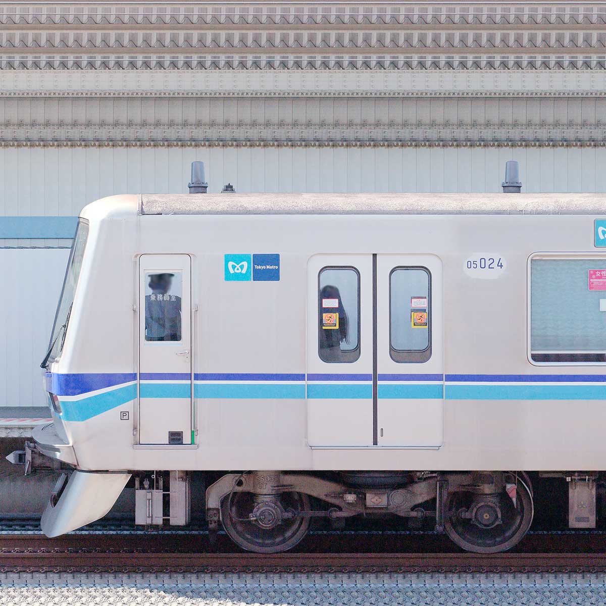 東京メトロ05系05-124編成「アルミリサイクルカー」（深川検車区