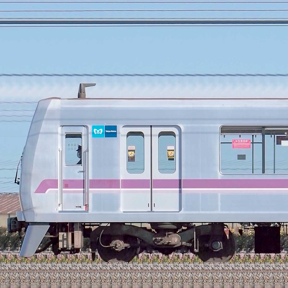 08-08-105-railfile-jp