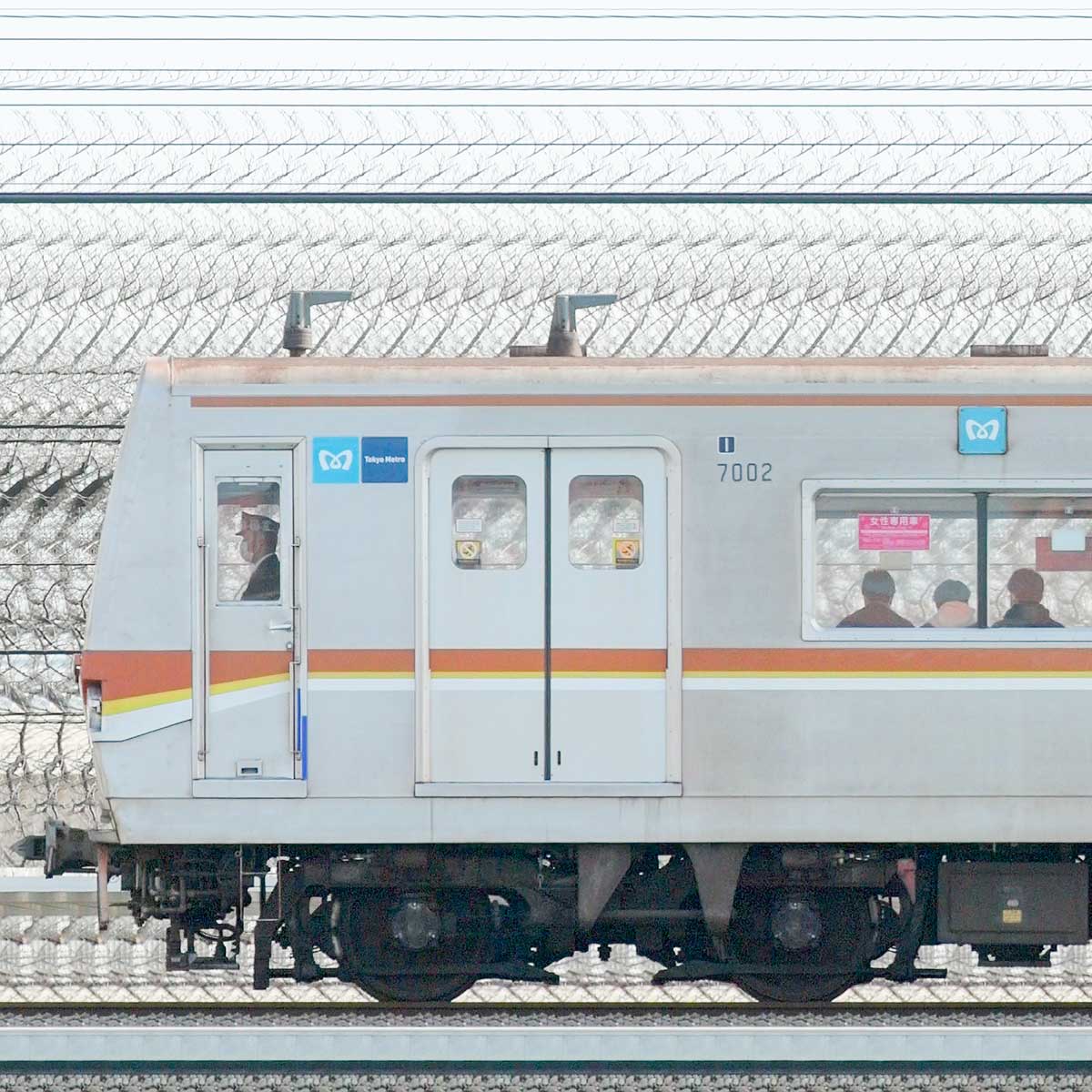 東京メトロ　7000系　7316　車号外板 東京メトロ7000系7316車号外板