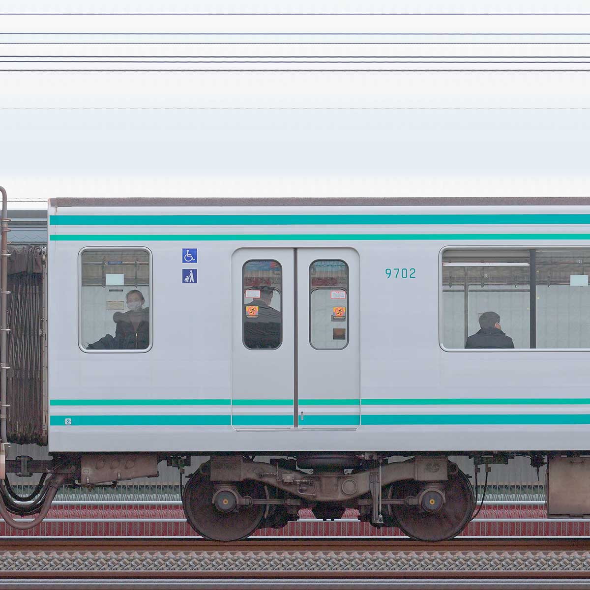 コレクション【鉄道廃品】東京メトロ 車両側面 ロゴ板