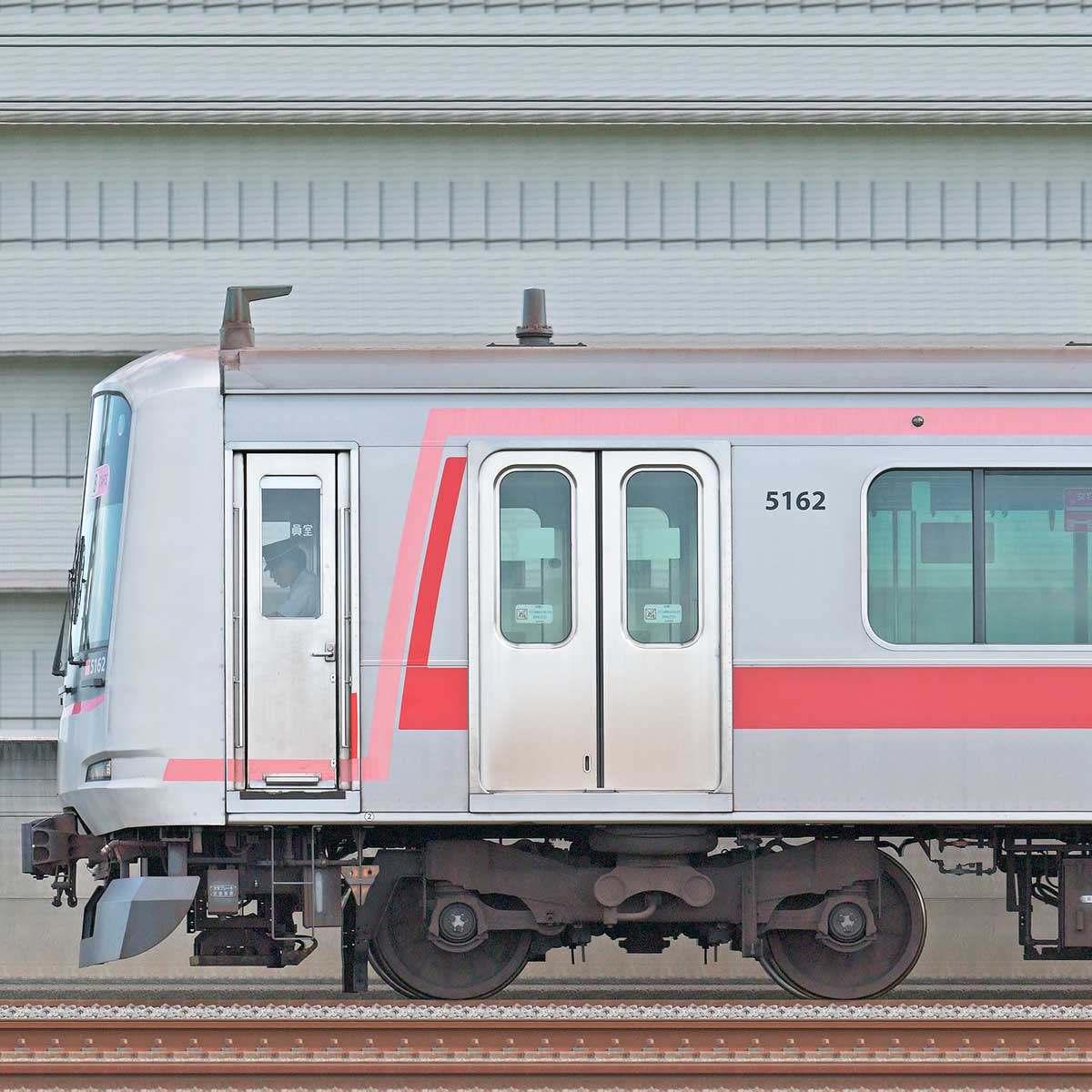 東急5050系5162編成（山側）｜RailFile.jp｜鉄道車両サイド