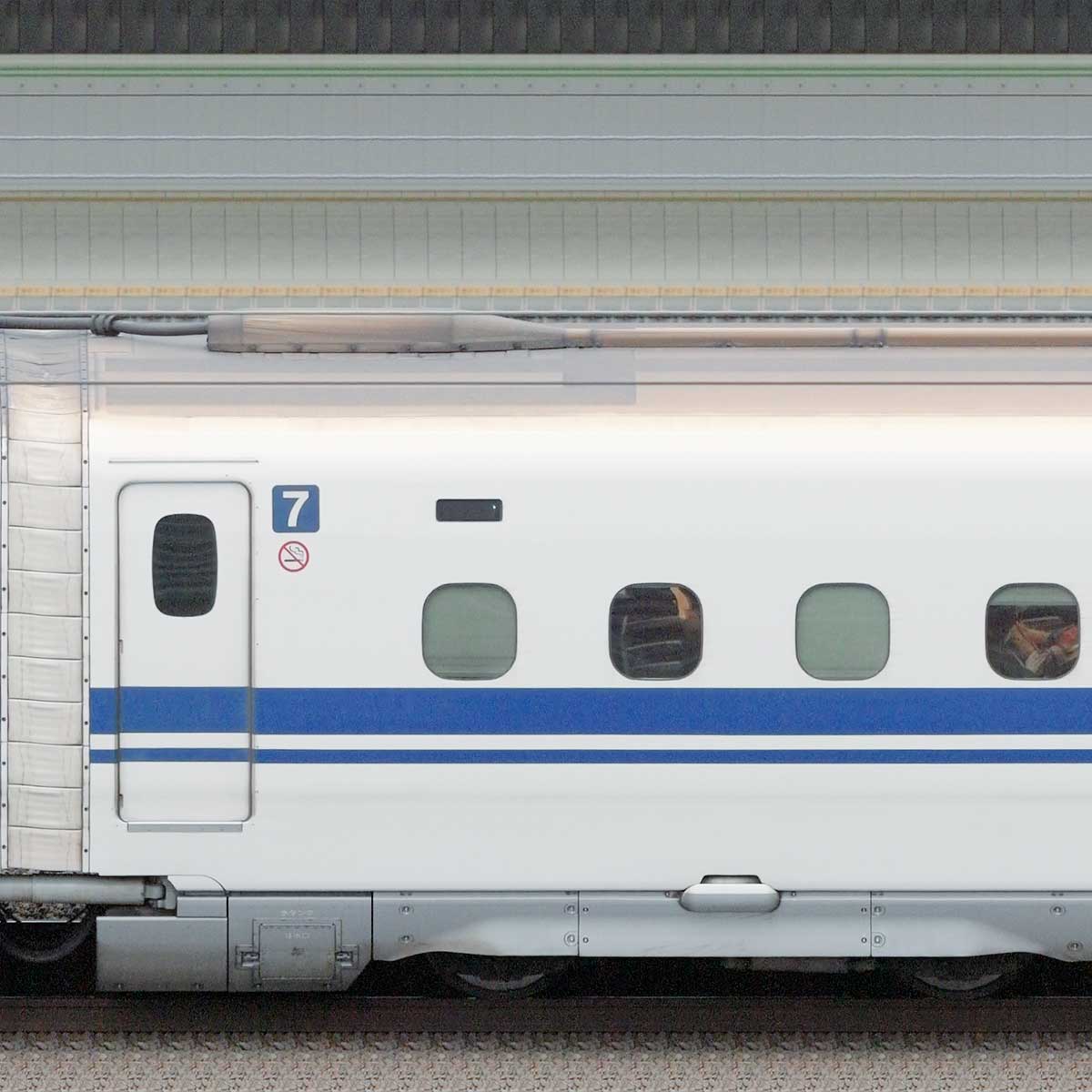 Jr西日本n700系787 4404の側面写真｜railfile Jp｜鉄道車両サイドビューの図鑑