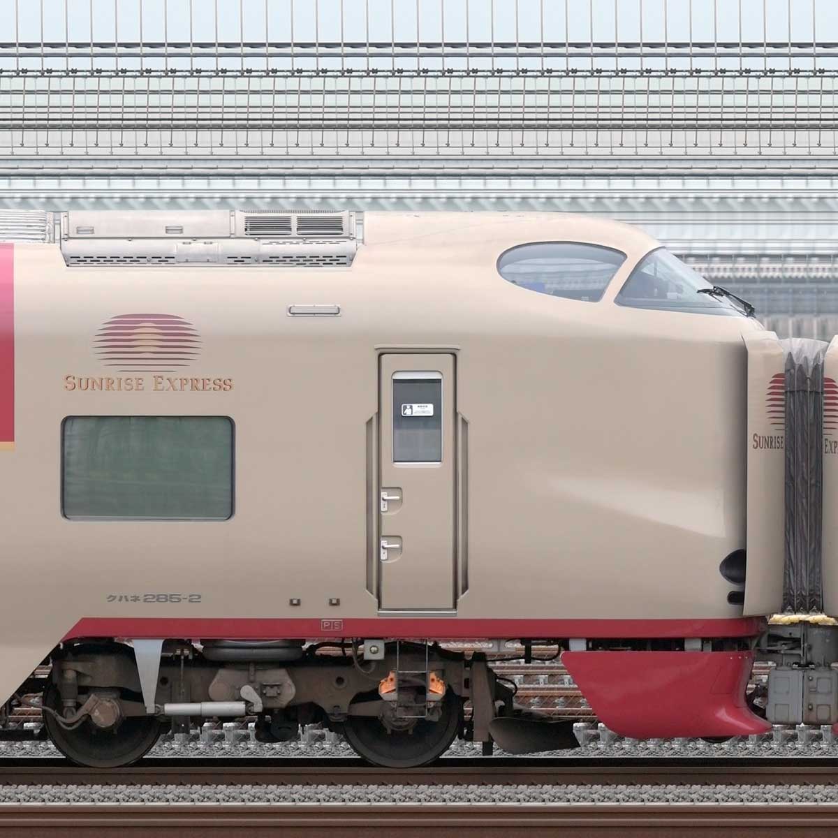 JR西日本285系「サンライズエクスプレス」クハネ285-2の側面写真｜RailFile.jp｜鉄道車両サイドビューの図鑑