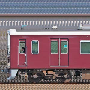 阪急1300系1312編成(西側)