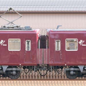 阪急5300系5302編成（リニューアル車）（西側）
