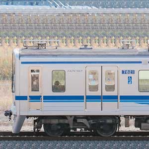 北総7800形7828編成（集電装置・補助電源装置交換後／山側）