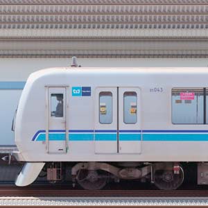 東京メトロ05系05-143編成（深川検車区第43編成／海側）