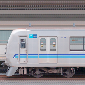 東京メトロ05系05-139編成（深川検車区第39編成／山側）
