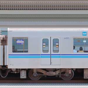 東京メトロ05系6次車05-221